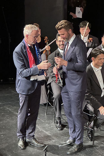 Marko Pesic, Geschäftsführer der FC Bayern München Basketball GmbH beim 28. BMW Advents- Benefizkonzertim Cuvilliétheater am 6.12.2023 (©Foto: Martin Schmitz)